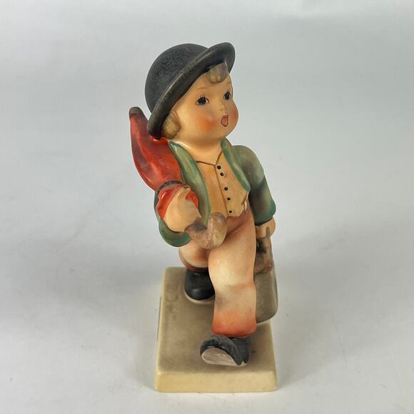 Goebel Hummel Merry Wanderer Figurine Little Boy Suitcase 70s True Vtg Germany - Picture 2 of 9
